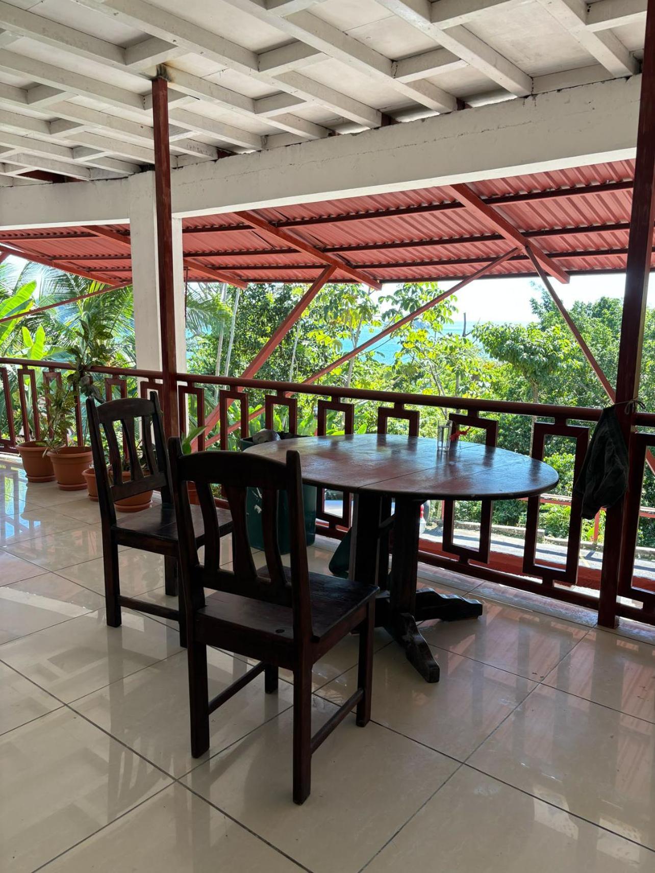 Hotel Coco Beach Manuel Antonio Exterior photo