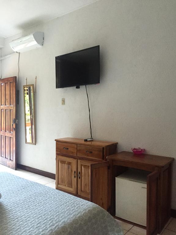Hotel Coco Beach Manuel Antonio Exterior photo