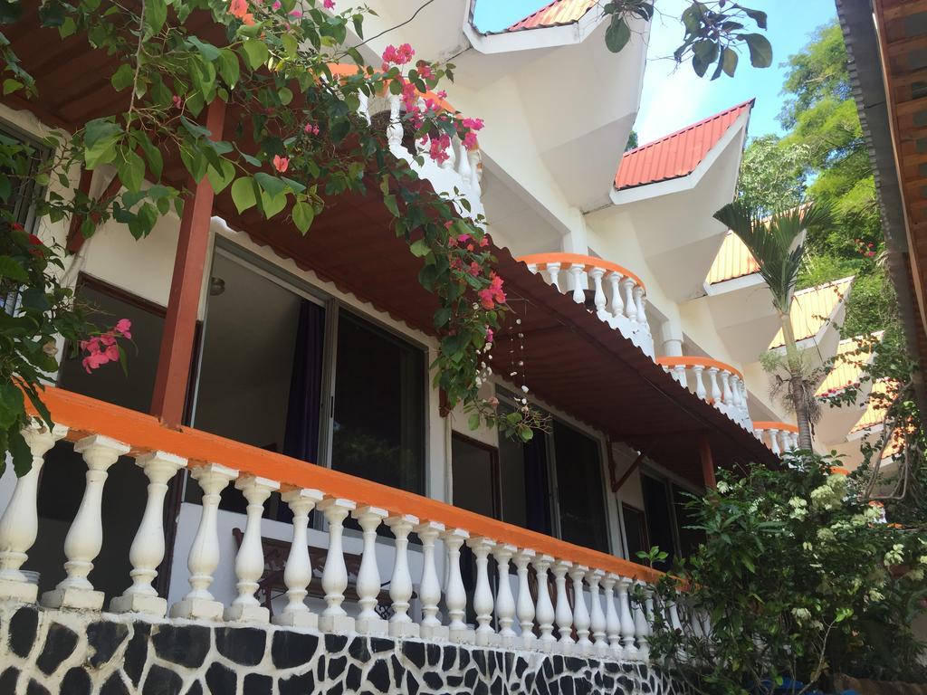 Hotel Coco Beach Manuel Antonio Exterior photo